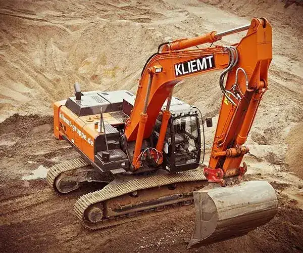 Komplett tetőfelújítás – megvalósult építési projekt